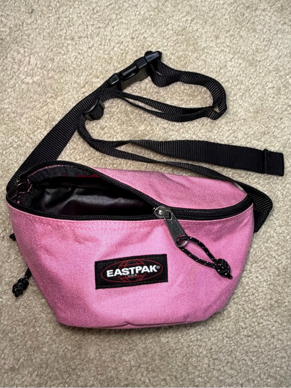 Eastpak USA Vintage Pink Waist Bag - Compact Crossbody Fanny Pack